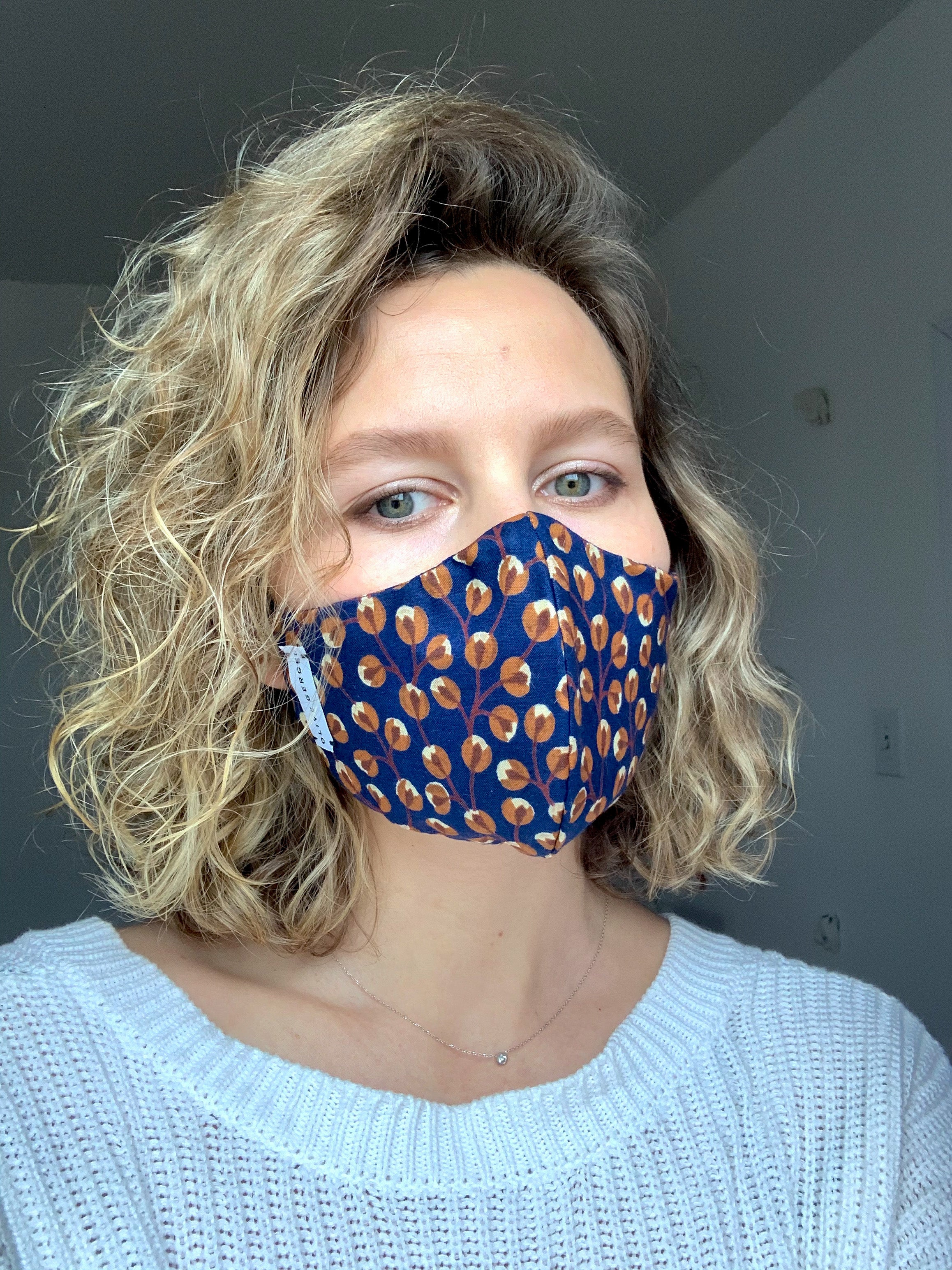 Rising Cotton Mask